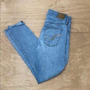 AMERICAN EAGLE hi-rise jegging crop